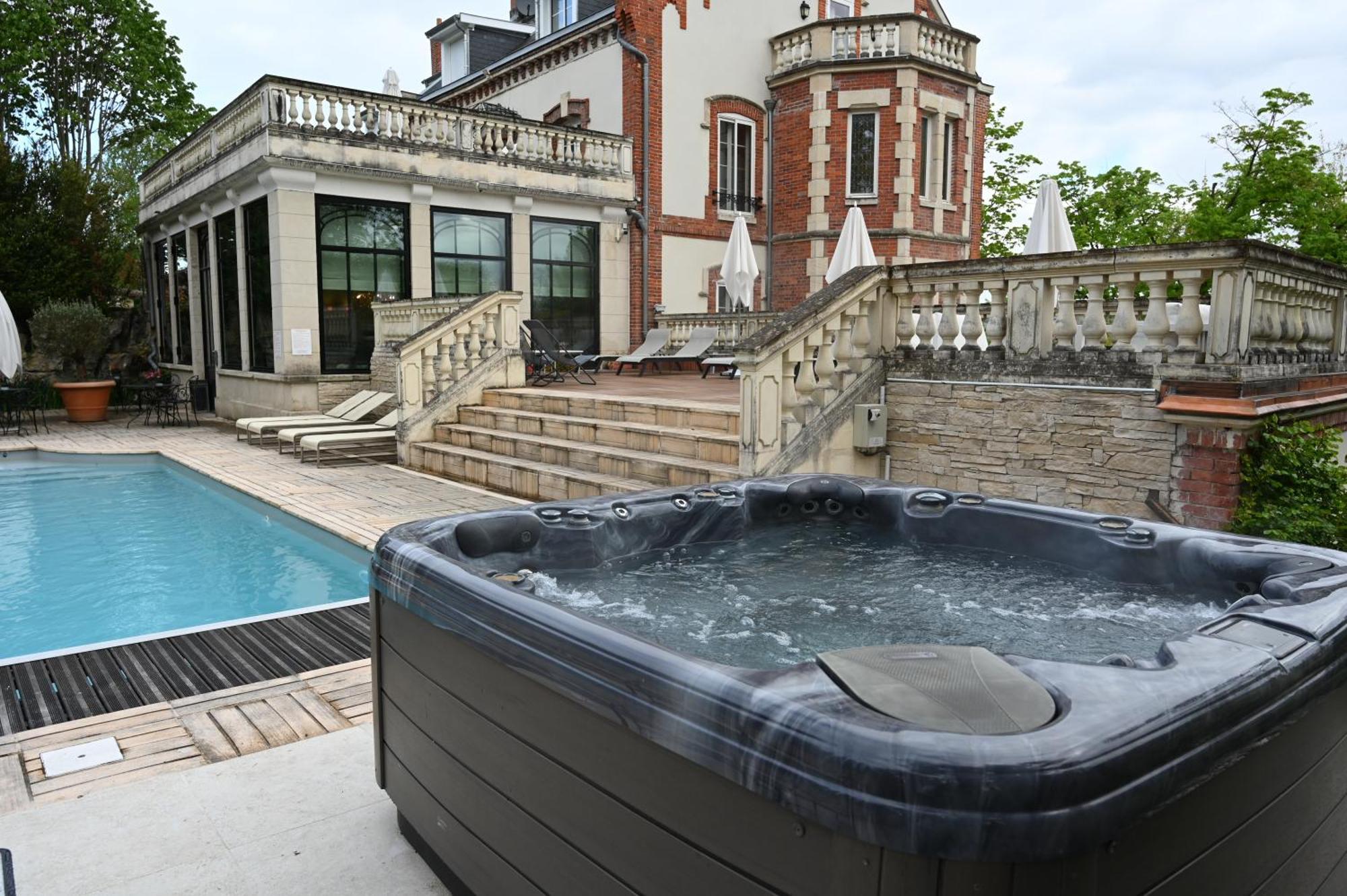 Hotel La Villa Eugene Épernay Exterior foto
